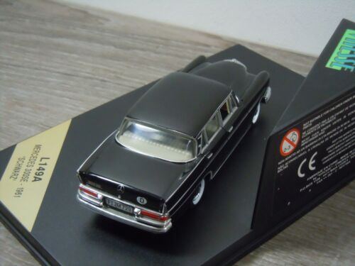 1961 Mercedes 300SE - Vitesse L149A - 1:43 in Box *49835 - Picture 4 of 5