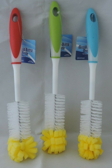 washing baby bottles