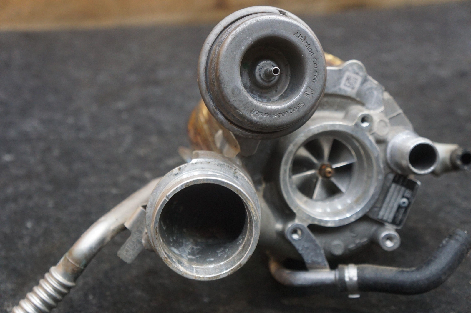 Left Engine Turbo Turbocharger Assembly OEM A1770905602 Aston Martin Dbx 707 23