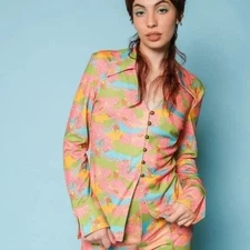 Unique Vintage Walk in the Park Top XL Psychedelic Frog Print Leisure Shirt 70s