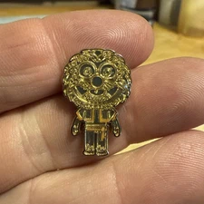 PALM Micro Pink a la Mode Disney Muppets Mystery CHASER Pin Animal LE 100