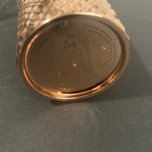 Bicchiere Venti Starbucks oro rosa metallizzato cromato borchie vacanze Natale 2023 - Foto 14 di 15