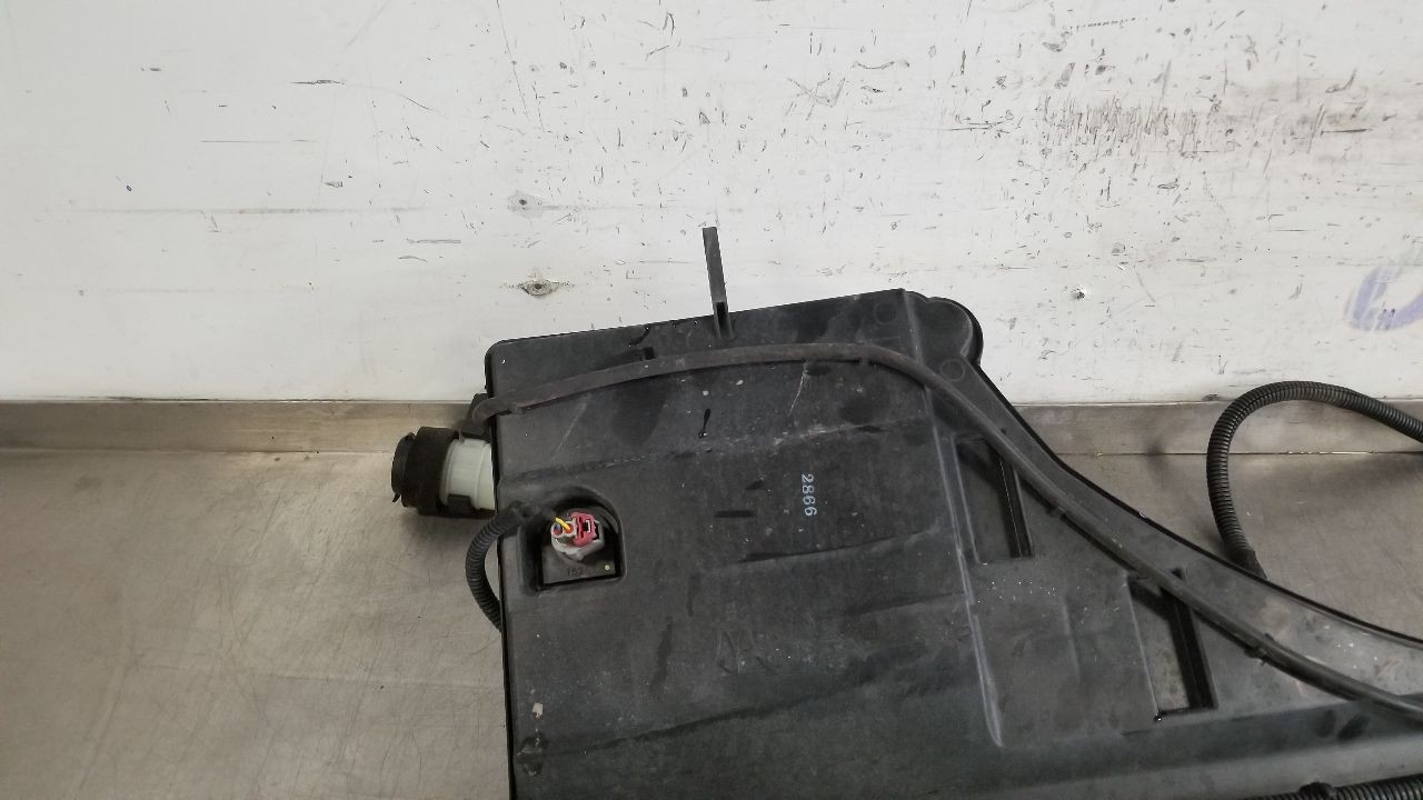 17 2017 MASERATI GHIBLI OEM WINDSHIELD WASH JUG WASH RESERVOIR 