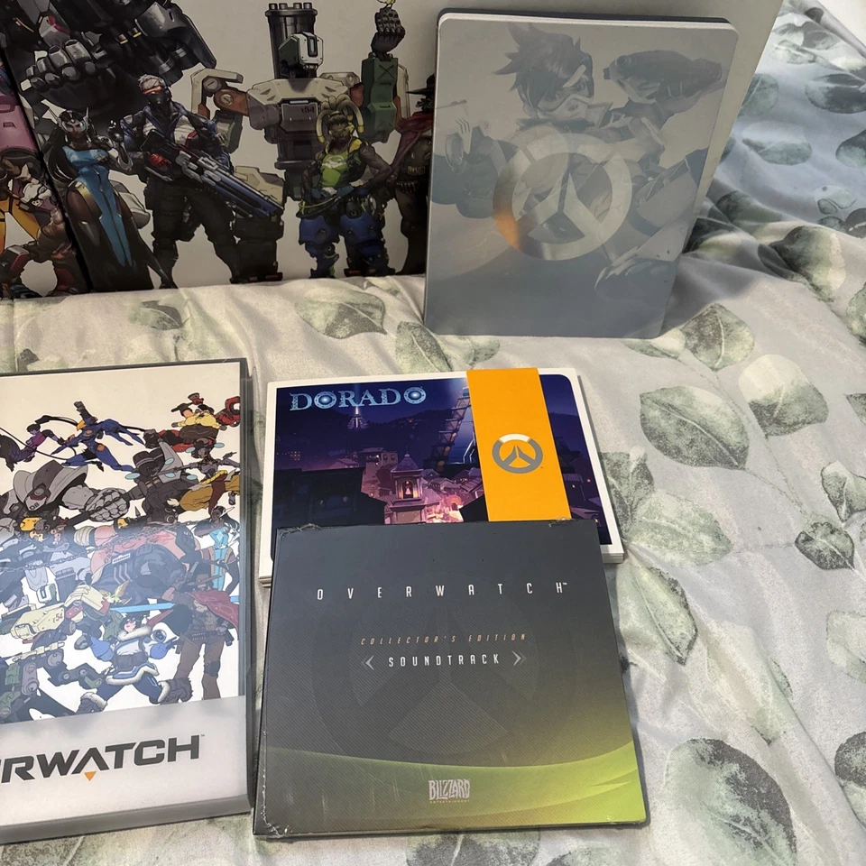 Overwatch Collector's Edition Complete With Soldier 76 Statue, Soundtrack, Cards - Image 4 of 4