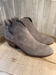 vince camuto panthea