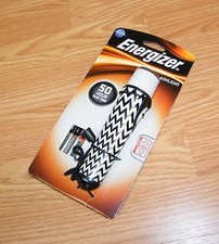 Linterna LED Energizer Genuina 50 Horas de Tiempo de Funcionamiento Patrón Negro/Blanco **NUEVA**