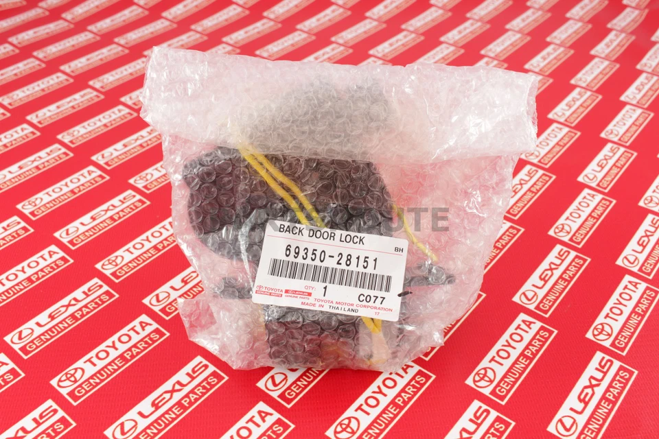 Actuador de cerradura de puerta trasera maletero original Toyota Rav4 Scion OEM 69350-28151 Foto 2 de 4