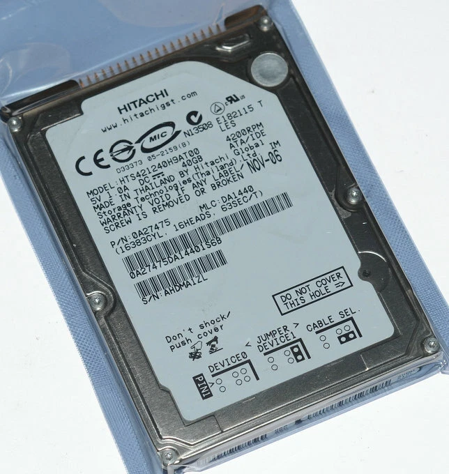 HTS421240H9AT00 MLC DA1440 Hitachi 40GB IDE 2.5 Hard Drive - Image 3 of 4