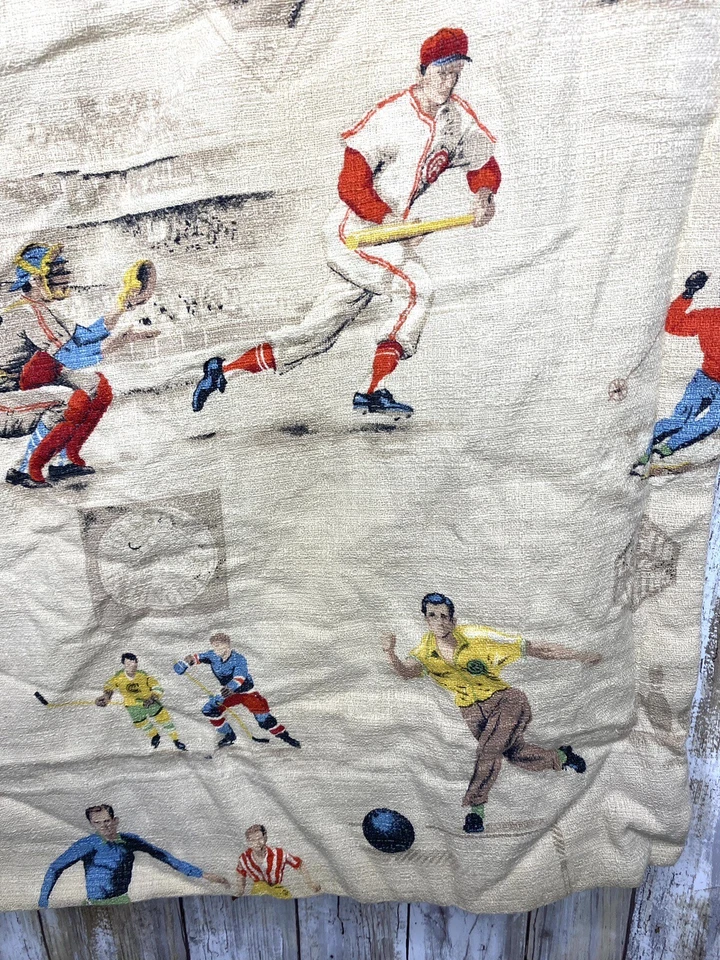 CONJUNTO DE CORTINAS TEMA ESPORTIVO 100% ALGODÃO THE COMPANY STORE - Imagem 4 de 4