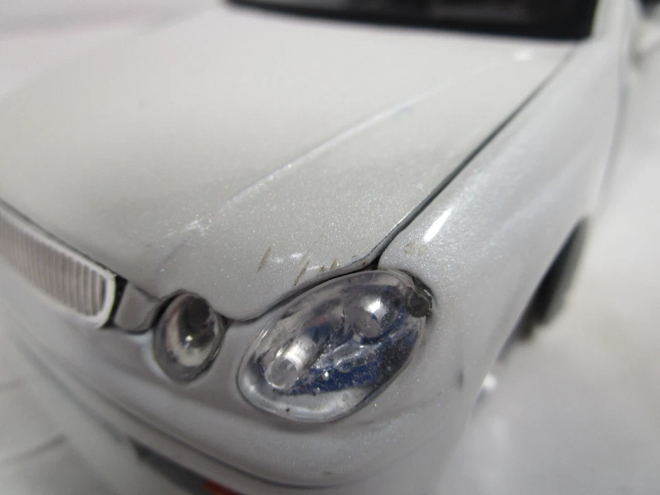 JADA 1/24 DUB CITY BLANCO LEXUS GS43 USADO *NO PERFECTO PERO BONITO* SIN CAJA Foto 3 de 4