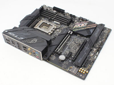 ASUS ROG Strix B660-F Gaming WIFI Intel B660 ATX Mainboard Sockel