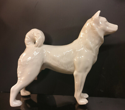 9942902-ds Porcelain Figure Dog Husky White Wagner & Apel 6 11/16x2x5 7/8in
