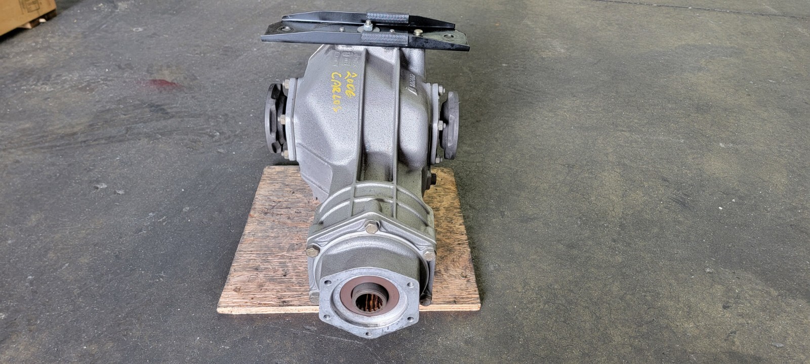 LAMBORGHINI MURCIELAGO FRONT DIFFERENTIAL AXLE CARRIER OEM 45Y7Q1470 06