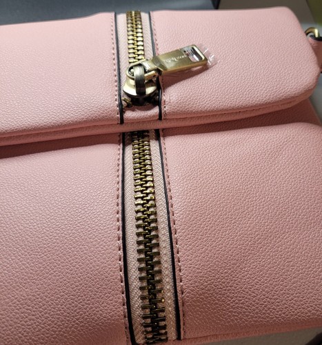 Simply Noelle Cotton Candy Pink Zip It Leather Crossbody or Clutch 12"x7" New - Picture 10 of 15