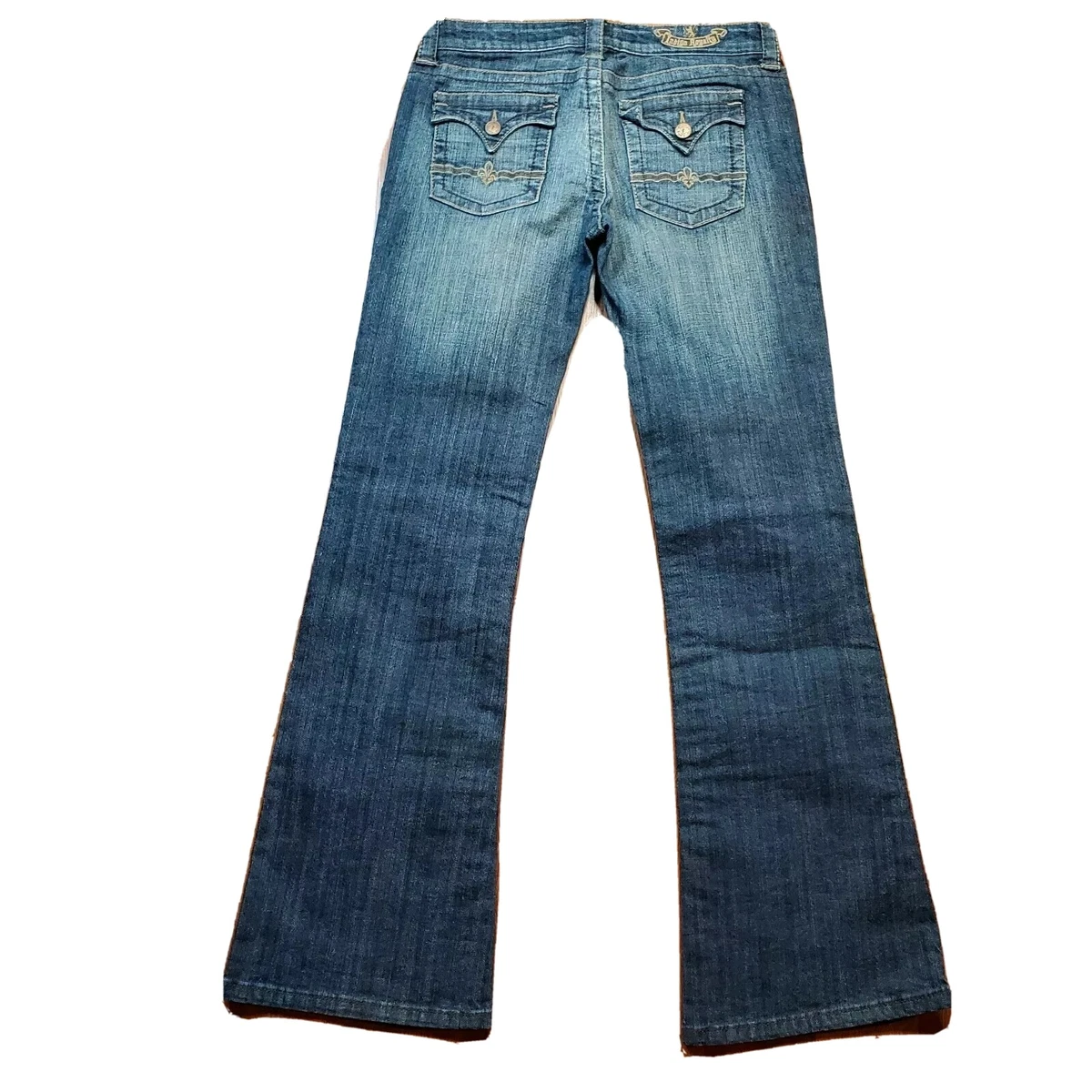 Women s Juniors Indigo Royalty Bootcut Jeans Sz 7 X 31 Low Rise Flap Pockets