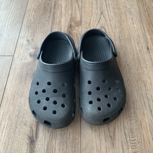 crocs j3