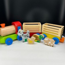 Melissa and Doug Wooden Farm Animal Train Set  4079 Engine Cars 4 Animals VIDEO