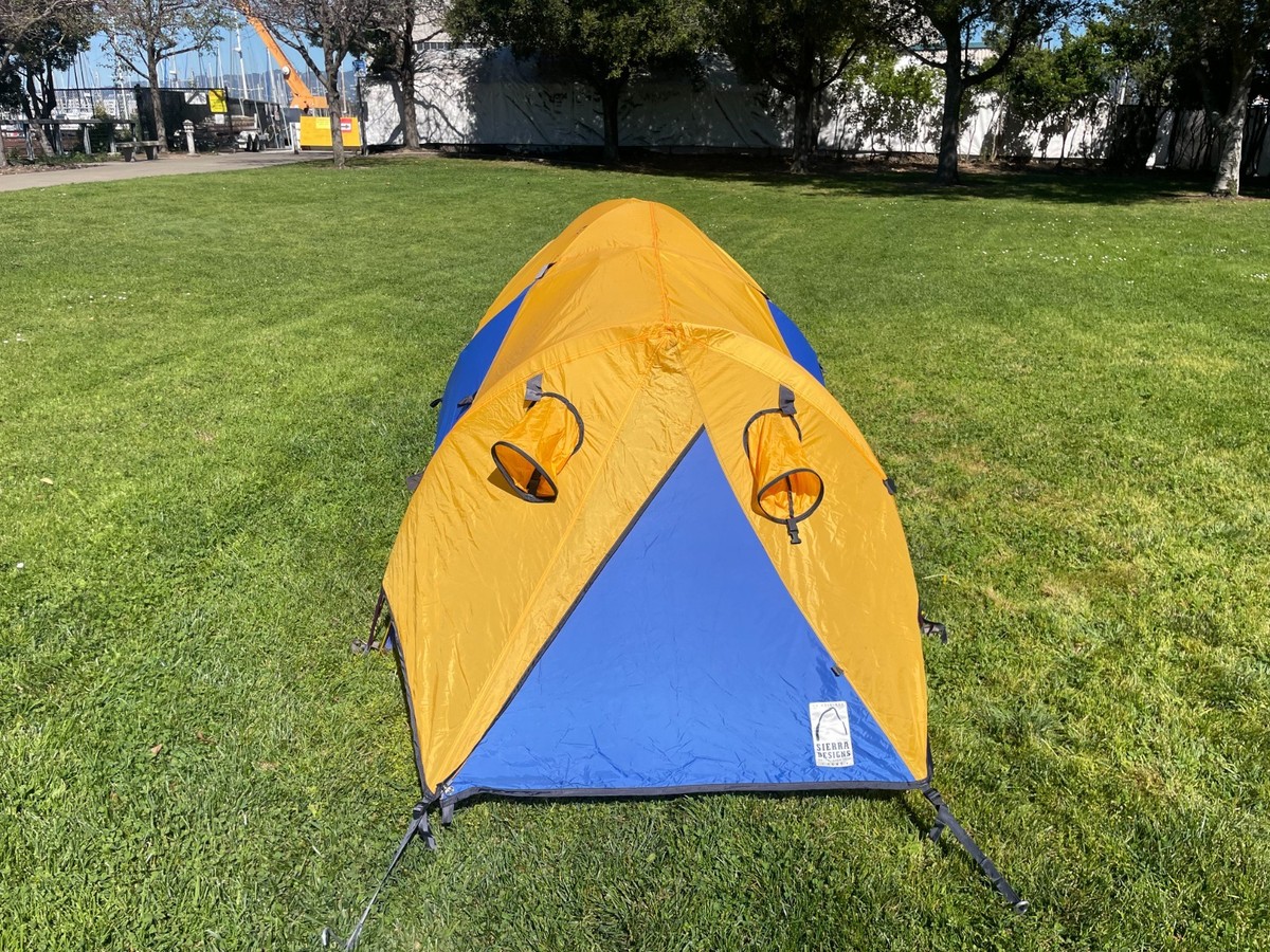 Extremely Rare Sierra Designs Tiros 2 person 4 season tent w