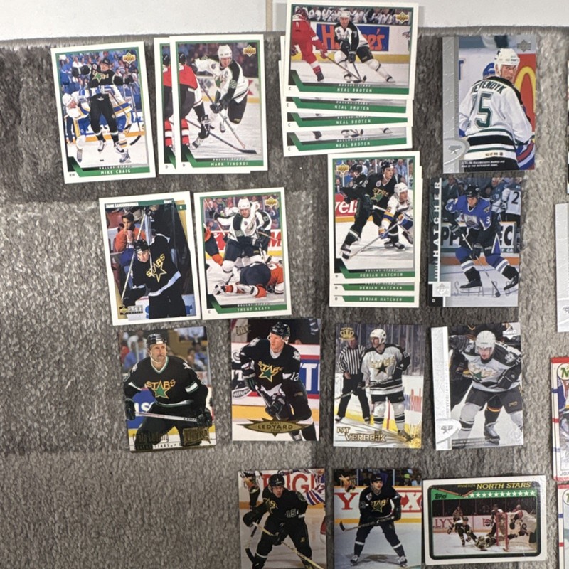 Minnesota North Stars Dallas Vintage Topps NHL Card Lot Irbe Bellows Hatcher 70+