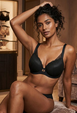 Autograph Spacer Plunge Bra 38B Padded Underwired Black Lace NWT Luxury