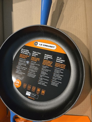 Le Creuset #26 Cast Iron Blue Marseille Frying Pan Skillet Wood Handle NEW!