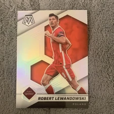 Panini Mosaic 2021-22 Prizm Robert Lewandowski Poland FIFA Card 
