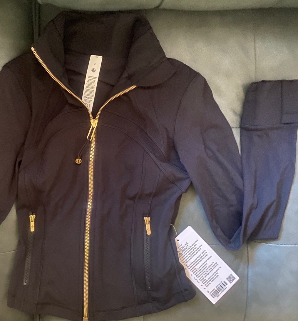 Lululemon Define Cropped Jacket Nulu-Black/Gold-NWT | eBay