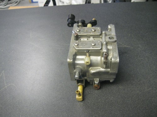 Mercury Outboard 828272A39 135HP Carburetor Assembly BIN0275 - Bild 3 von 11