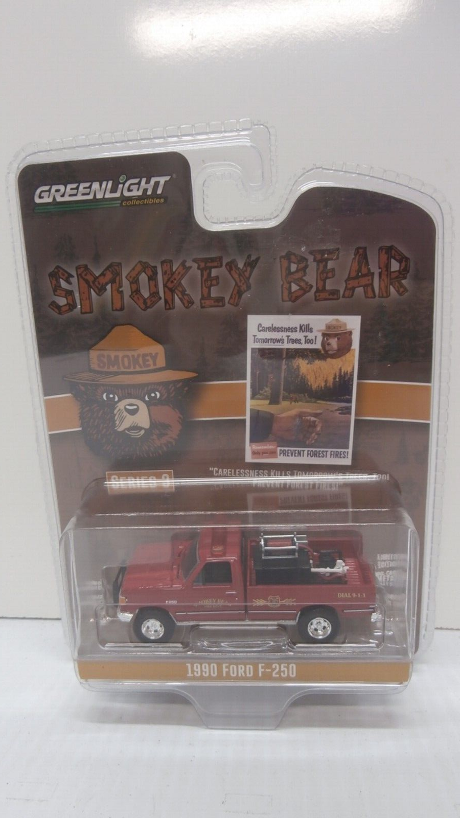 1990 Ford F-250 w/ Fire Equipment Diecast 1:64 Scale Model - Greenlight 38060E