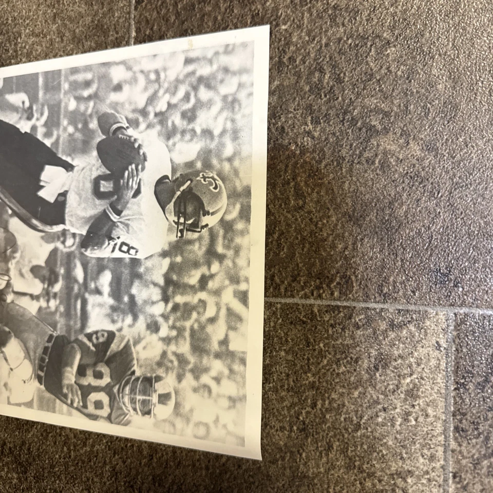 Archie Manning QB New Orleans Saints 8 x 10 print - Image 4 of 4