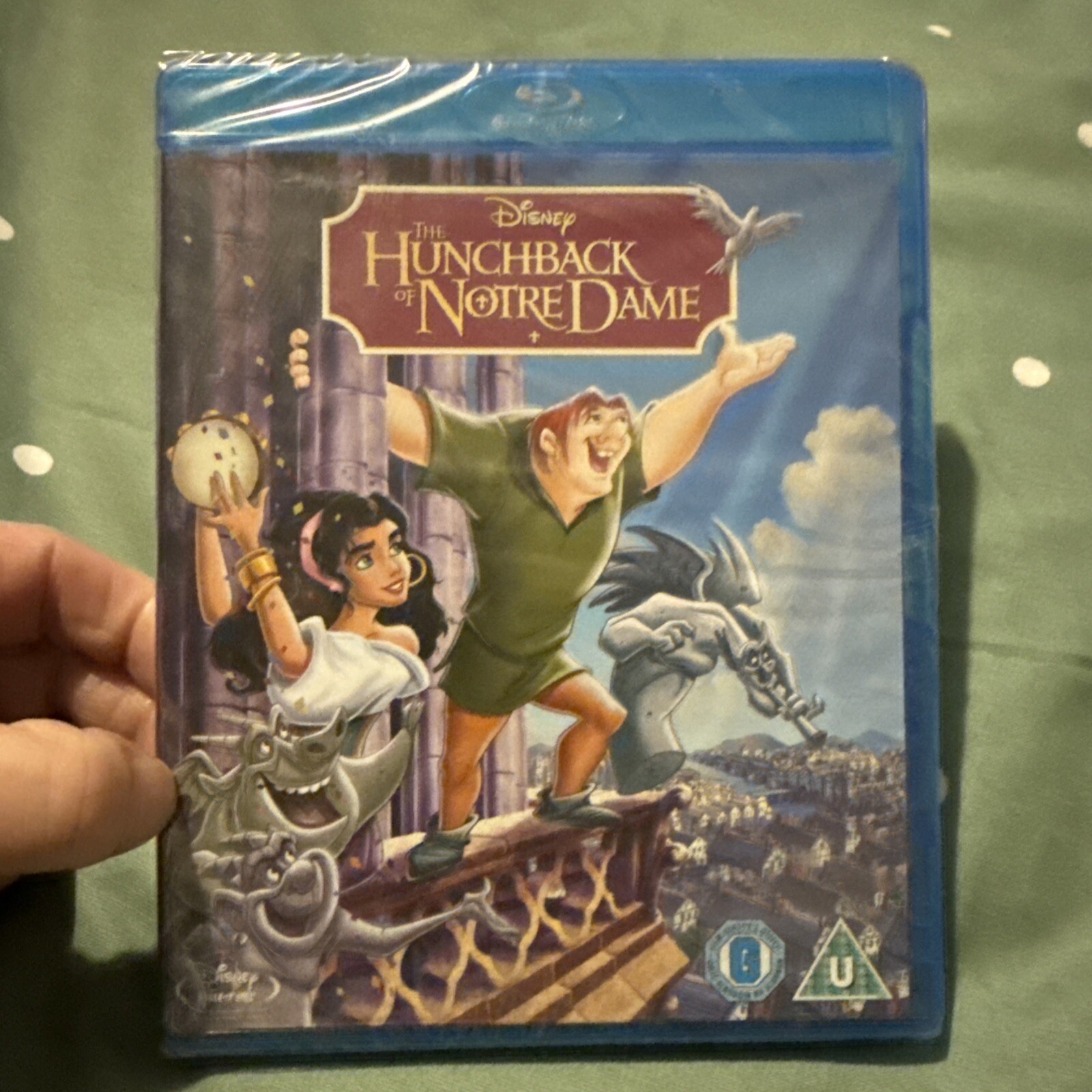 Disney Classic no34 The Hunchback Of Notre Dame Blu-ray disc  ( sealed )