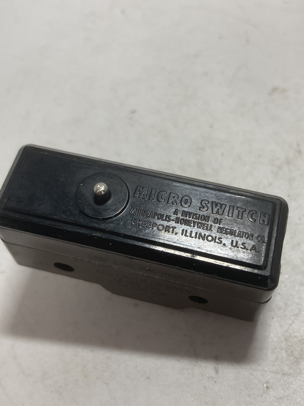 HONEYWELL BA-3ST MICROSWITCH PIN PLUNGER 25A 480V SCREW TERMINAL