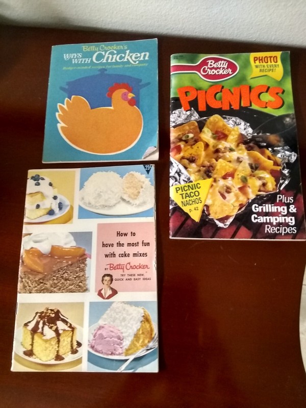 THREE VINTAGE BETTY CROCKER PAMPHLET COOKBOOKS
