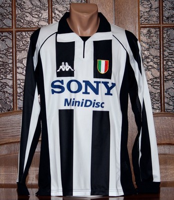 Juventus 1997/98 Long Sleeve Champions League Home Football Shirt
