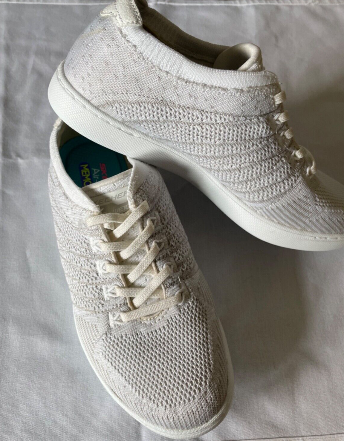 Skechers Air Cooled Memory Foam Slip On Sneakers White Size US 7