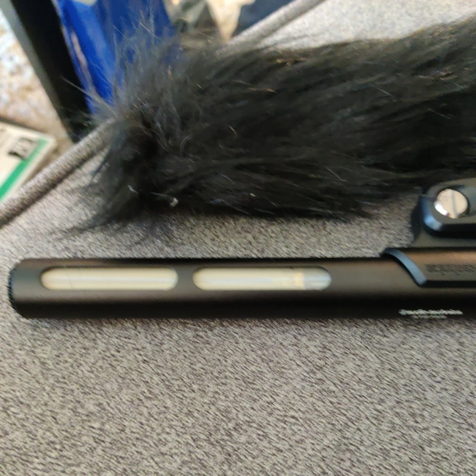 Micrófono condensador de escopeta de línea/gradiente Audio-Technica AT875R (caja abierta) Foto 4 de 4