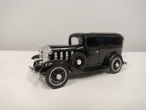 The National Motor Museum Mint 1932 Chevy Sedan Delivery, 1:32 Scale Diecast Car