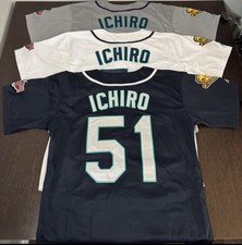 Behold! Leaf's Ichiro Suzuki Autographed Patch Cards 9
