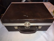 Vintage 8-Track Tape Storage Case w/ Key Faux Leather Red Interior 24 Tape Slot