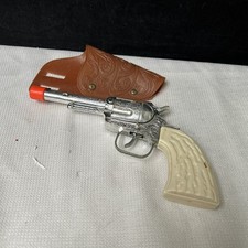 Vintage Diecast Cap Gun And Holster Side Load
