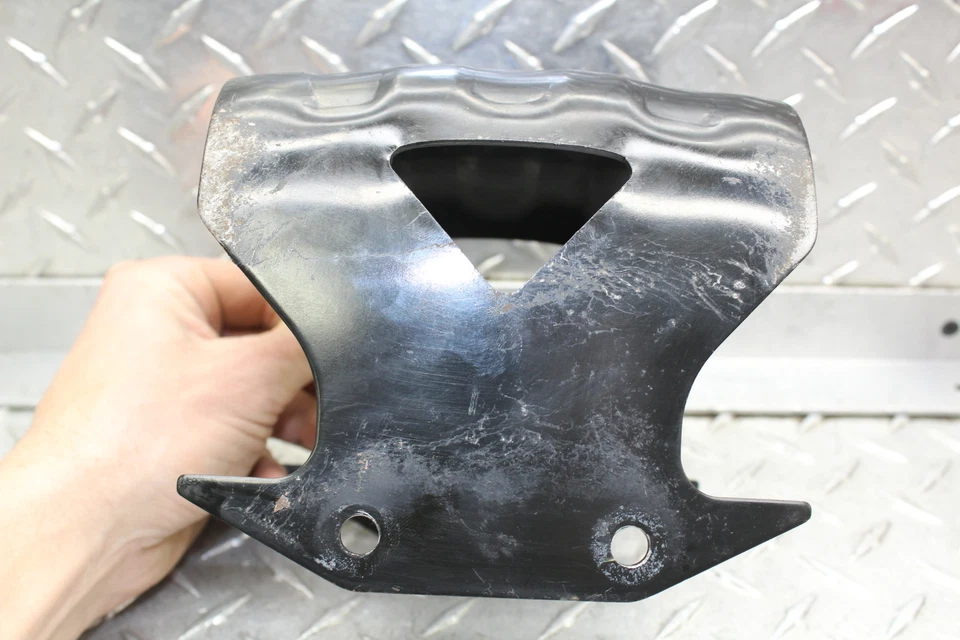 1983 SUZUKI GS1100ES SUPORTE DE PARA-LAMA DIANTEIRO 53114-45900 - Imagem 2 de 4