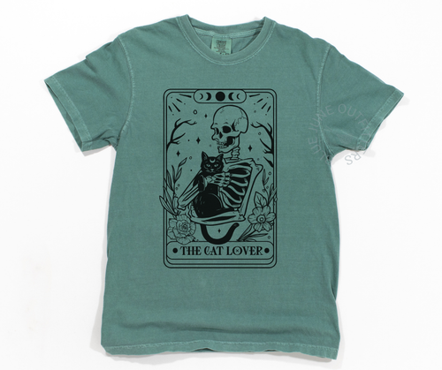 THE CAT LOVER | COMFORT COLORS® MAGLIETTA CON TAROCCHI GATTO | T-SHIRT DONNA GATTO STREGA - Foto 11 di 11