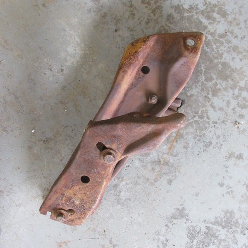 71 72 1972 CHEVROLET CHEVELLE EL CAMINO ORIGINAL GM FRONT BUMPER BRACKET SET - Picture 3 of 5