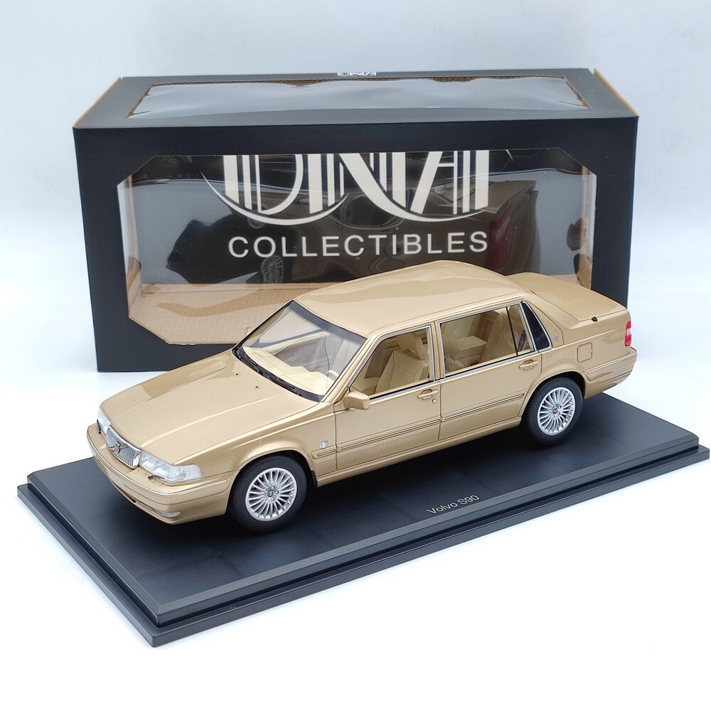 DNA 1/18 ボルボ S90 1998 (ダークブルー) Volvo S90 1998 Blue