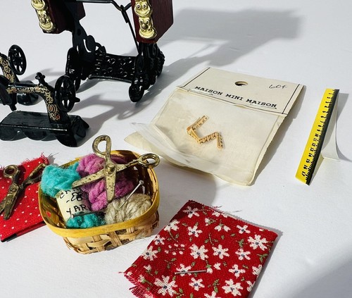 Vintage Dollhouse Miniatures 1:12 Sewing Lot - Picture 4 of 5