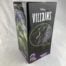 Disney 8.5" Maleficent Dragon Q-Fig Max Elite Bridge Diorama Villains Brand New