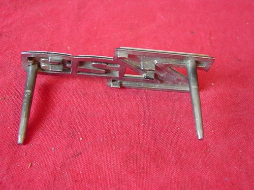 3981924 NOS 1970 71 72 73 Chevy Camaro Z/28 Front Grille Emblem 6263014 338239 - Picture 3 of 8