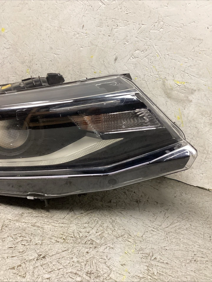 2016-2024 CHEVROLET CAMARO RIGHT RH PASSENGER SIDE HEADLIGHT AFTERMARKET HID ZL1 - Image 4 of 4