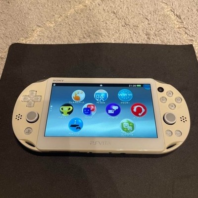 【訳あり】PSVITA PCH-2000 ホワイト おまけ付き Sony PS Vita PCH-2000 White Box Console and Charger and