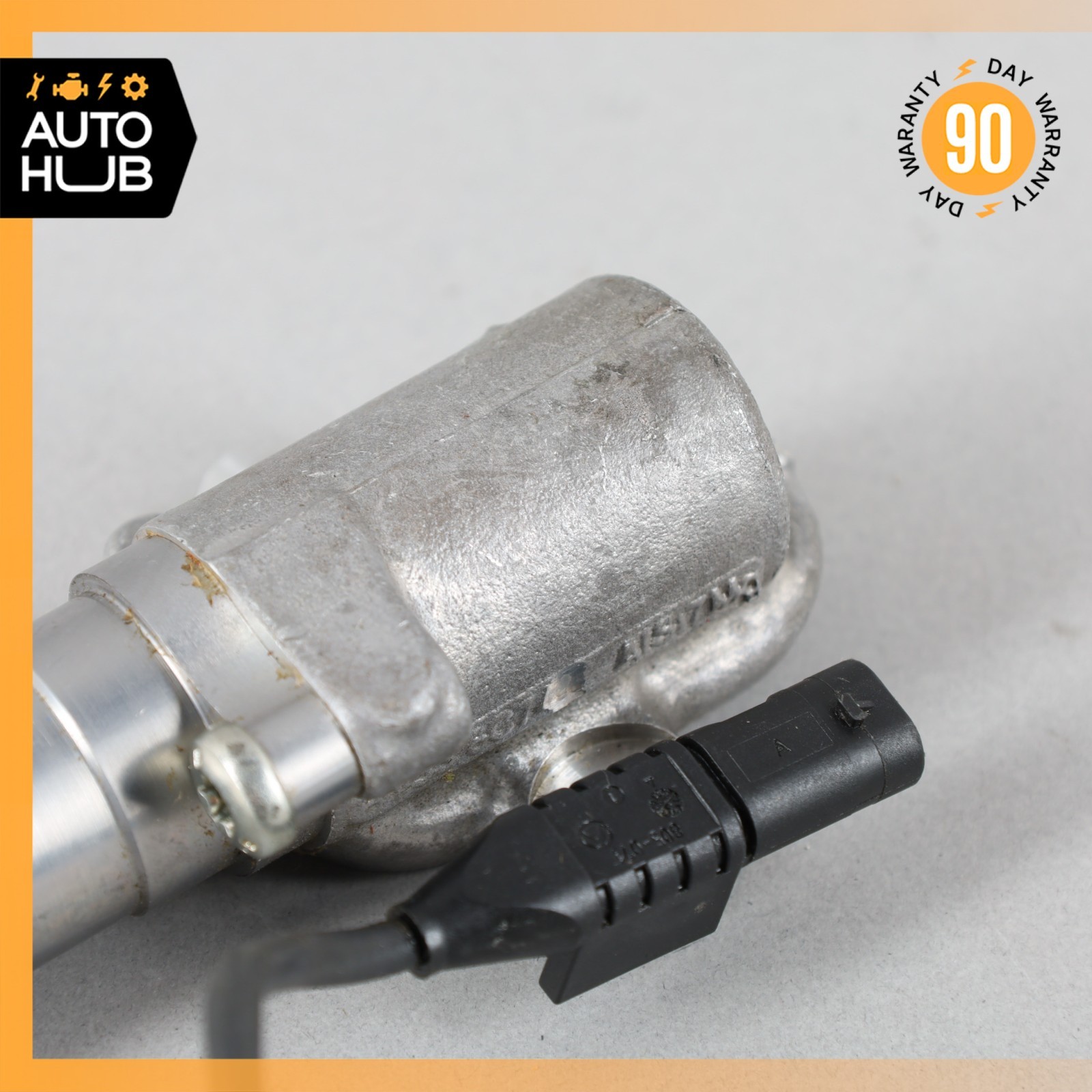 17-24 Aston Martin DB11 DBS V12 5.2L V12 Variable Timing Valve Sensor OEM